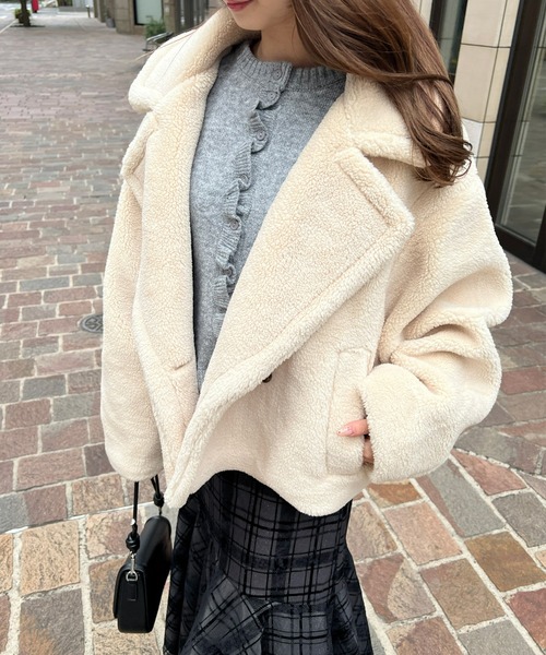 Olu.（オルドット）の「テーラードボアショートコート（その他アウター・レディース・ベージュ/ブラウン/アイボリー・FREE）」の8枚目の写真