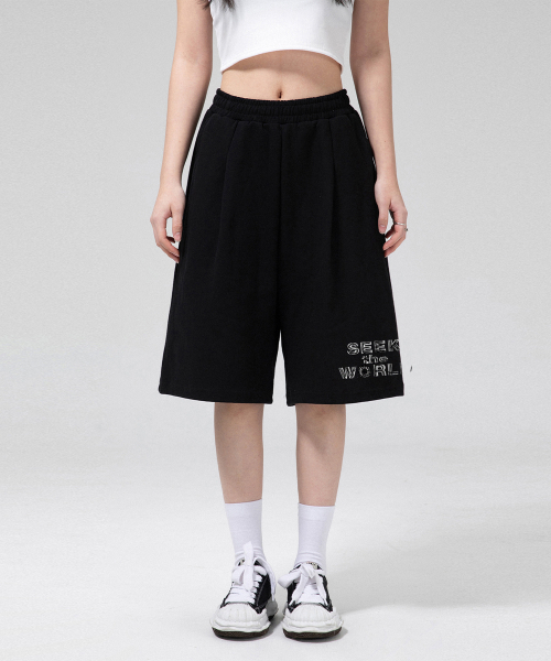 GRANFINNY（グランフィニ）の「ドローイングワールド ワンタックバミューダショートパンツ-ブラック（その他パンツ・レディース・ブラック・SMALL/LARGE）」の7枚目の写真