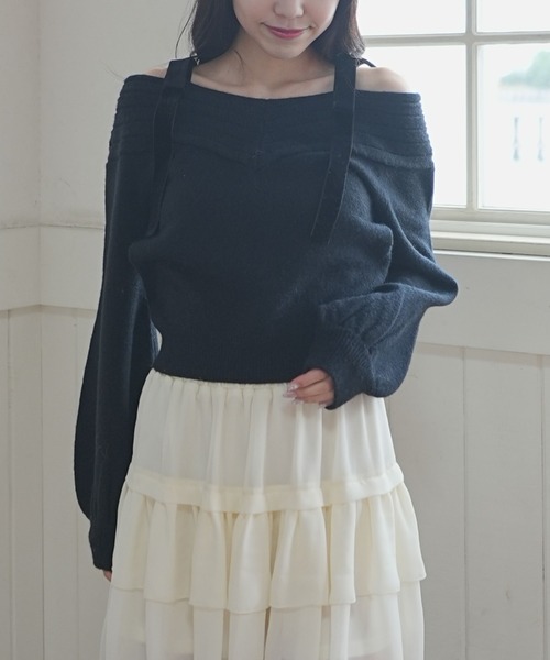 archives（アルシーヴ）の「ベロアリボンリブオフショルニットプルオーバー（ニット/セーター・レディース・グレー/ワイン/アイボリー/ブラック・MEDIUM）」の5枚目の写真