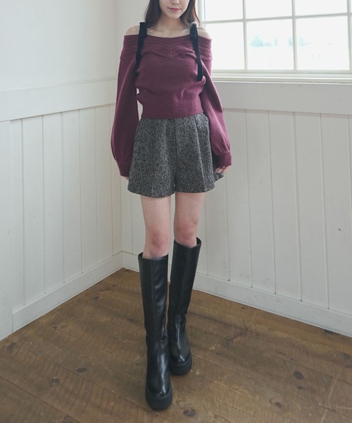 archives（アルシーヴ）の「ベロアリボンリブオフショルニットプルオーバー（ニット/セーター・レディース・グレー/ワイン/アイボリー/ブラック・MEDIUM）」の15枚目の写真