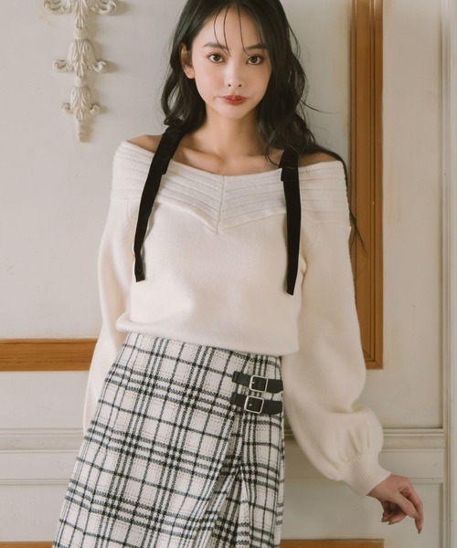 archives（アルシーヴ）の「ベロアリボンリブオフショルニットプルオーバー（ニット/セーター・レディース・グレー/ワイン/アイボリー/ブラック・MEDIUM）」の20枚目の写真