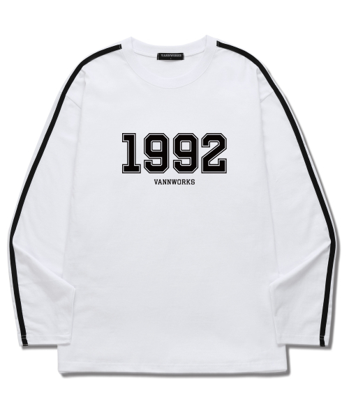 VANNWORKS(バンワークス)の「1992 スリーブテープ ロングスリーブ (VLS0068) ホワイト(Tシャツ/カットソー・レディース・その他・X-LARGE/XX-LARGE)」の1枚目の写真