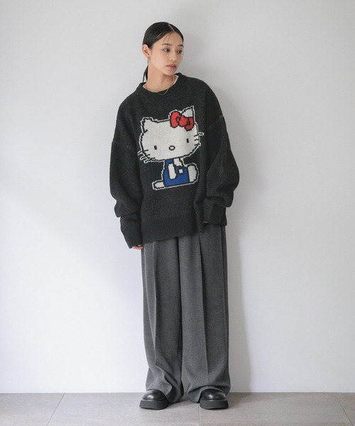 LOWRYS FARM（ローリーズファーム）の「【HELLO KITTY】BIGプルオーバー　606738（ニット/セーター・レディース・チャコールグレー/ブラック・FREE）」の15枚目の写真