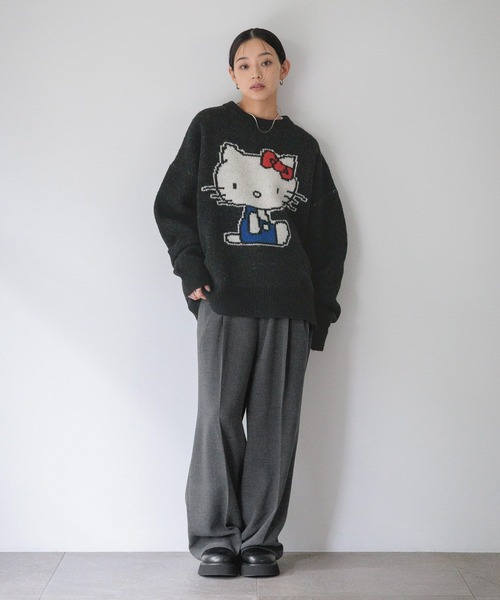 LOWRYS FARM（ローリーズファーム）の「【HELLO KITTY】BIGプルオーバー　606738（ニット/セーター・レディース・チャコールグレー/ブラック・FREE）」の17枚目の写真