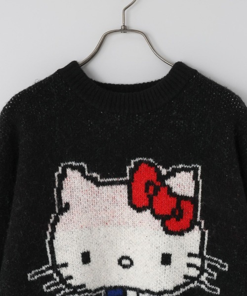 LOWRYS FARM（ローリーズファーム）の「【HELLO KITTY】BIGプルオーバー　606738（ニット/セーター・レディース・チャコールグレー/ブラック・FREE）」の3枚目の写真