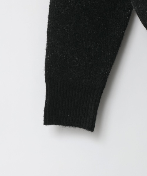 LOWRYS FARM（ローリーズファーム）の「【HELLO KITTY】BIGプルオーバー　606738（ニット/セーター・レディース・チャコールグレー/ブラック・FREE）」の4枚目の写真