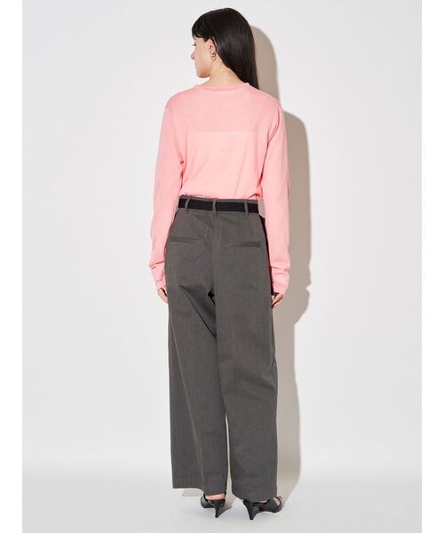 ELENDEEK(エレンディーク)の「チノタックドパンツ(その他パンツ・レディース・グレー/アイボリー/ベージュ・01/02)」の18枚目の写真