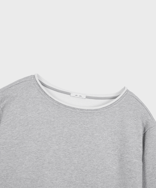 ALKI ALKA(アルキアルカ)の「Star Off-shoulder Sweatshirt (Gray)(スウェット・レディース・ライトグレー・FREE)」の4枚目の写真