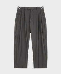 TLEYOUNG（トゥリョン）の「クラシックツーピンタックトラウザー, オリーブ（スラックス）」
