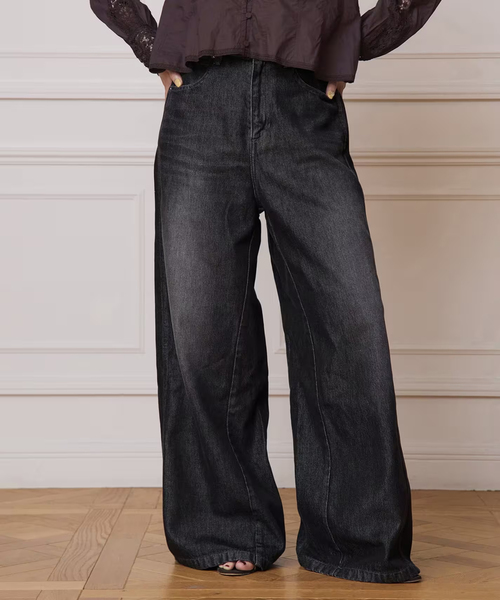 IENA LA BOUCLE（イエナラブークル）の「《追加2》IENA LA BOUCLE ソフトデニムシルエットパンツ（デニムパンツ・レディース・ブラック系その他・40/38）」の11枚目の写真