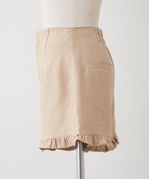 continuer de NICE CLAUP（コンティニューデナイスクラップ）の「【2026SS】裾フリルショートパンツ（その他パンツ・レディース・その他1/ベージュ/その他2・FREE）」の4枚目の写真