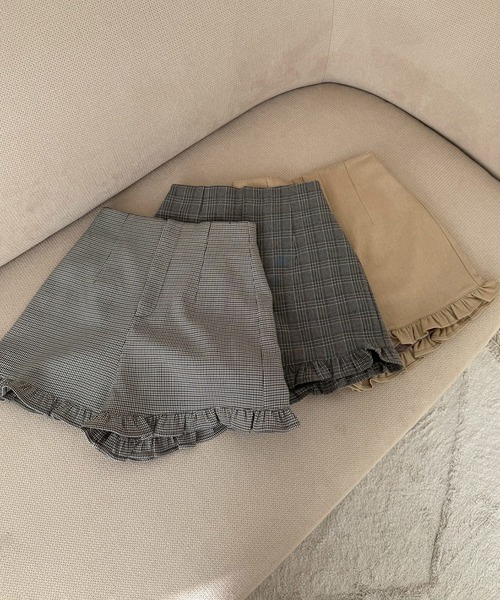 continuer de NICE CLAUP（コンティニューデナイスクラップ）の「【2026SS】裾フリルショートパンツ（その他パンツ・レディース・その他1/ベージュ/その他2・FREE）」の10枚目の写真