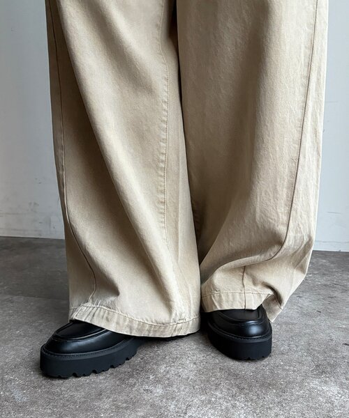 DouDou(ドゥドゥ)の「【WEB限定】ローファー(その他シューズ・レディース・ブラック・23cm/23.5cm/24cm/24.5cm)」の2枚目の写真