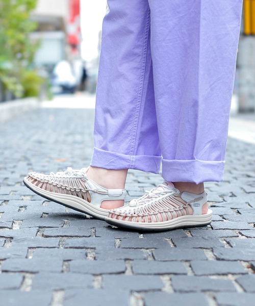 KEEN] UNEEK ユニーク (womens) | Domingo（ドミンゴ）公式オンライン