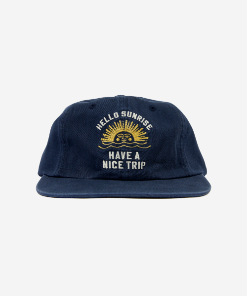 HELLO SUNRISE(ハローサンライズ)の「VTG Arch Logo Relaxed Fit 6P Cap_Dark Navy(キャップ・レディース・ネイビー・OS)」の1枚目の写真