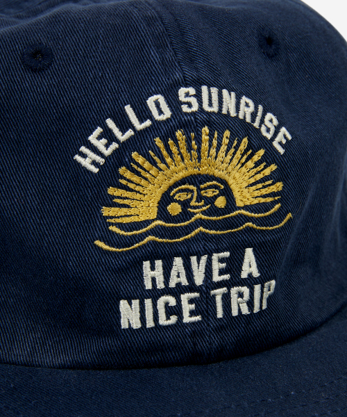 HELLO SUNRISE（ハローサンライズ）の「VTG Arch Logo Relaxed Fit 6P Cap_Dark Navy（キャップ・レディース・その他・OS）」の3枚目の写真
