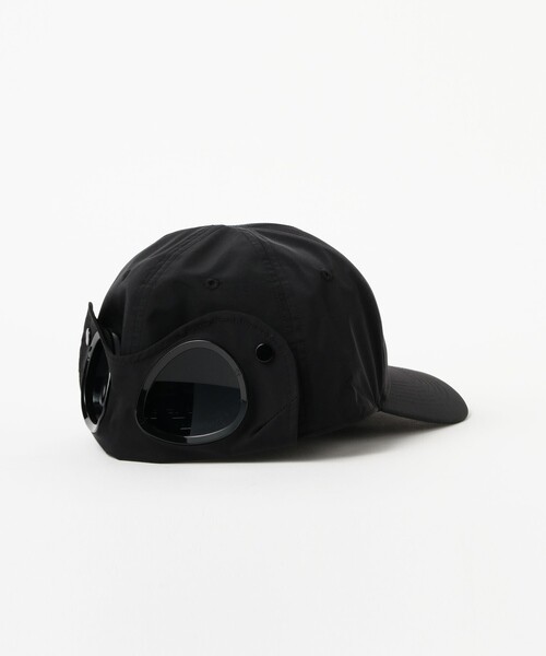 C.P. COMPANY（シーピーカンパニー）の「C.P. Company / Chrome-R Goggle Cap（キャップ・メンズ・ブラック/グレー・XL）」の8枚目の写真