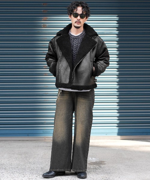 LUXSTYLE(ラグスタイル)の「フェイクムートンダブルジャケット(ムートンコート・メンズ・ホワイト×ブラック/ブラック×ブラック・L/M)」の5枚目の写真