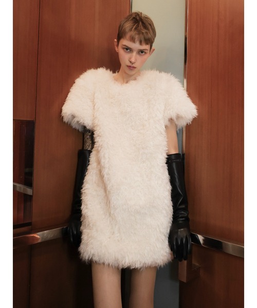 AMOMMA(アモマ)の「CANDY MINI FUR DRESS(ドレス・レディース・ブラック/アイボリー・FREE)」の11枚目の写真