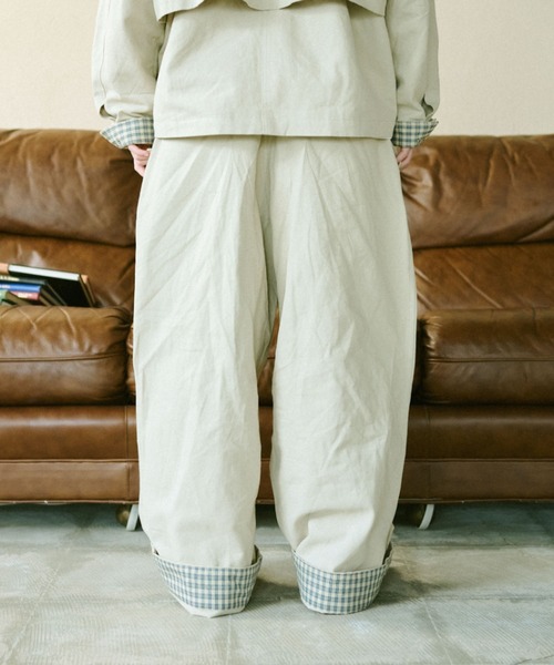 BROKEN BASE(ブロークンベース)の「2-Way Check Chino Pants / 2-Way チェックチノパンツ(チノパンツ・メンズ・アイボリー/ネイビー・MEDIUM/LARGE)」の3枚目の写真