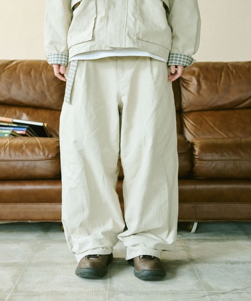 BROKEN BASE(ブロークンベース)の「2-Way Check Chino Pants / 2-Way チェックチノパンツ(チノパンツ・メンズ・アイボリー/ネイビー・MEDIUM/LARGE)」の6枚目の写真