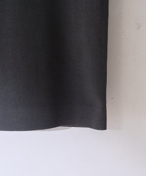 SHENERY（シーナリー）の「総針ニットキャミソール（ニット/セーター・レディース・ブラック/オフホワイト/ベージュ・FREE）」の5枚目の写真