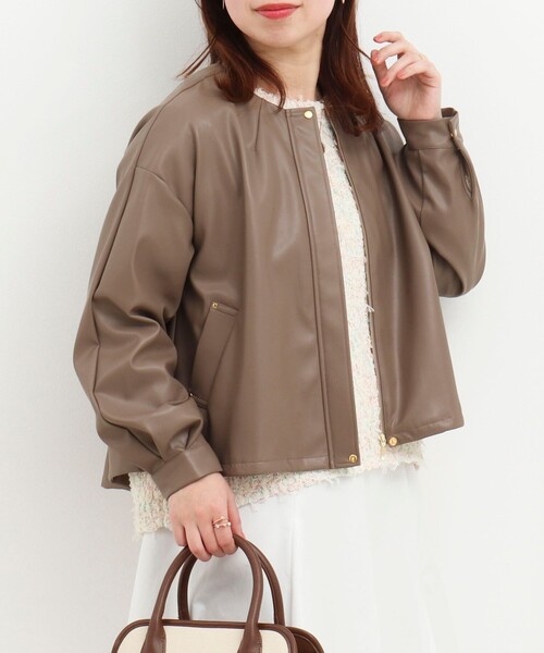 NOLLEY’S（ノーリーズ）の「マット＆ソフトフェイクレザーブルゾン（ブルゾン・レディース・キナリ/カーキ・38）」の17枚目の写真