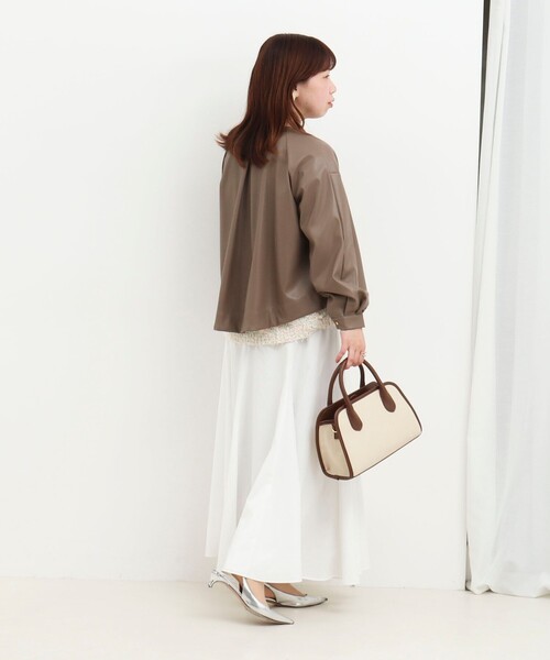 NOLLEY’S（ノーリーズ）の「マット＆ソフトフェイクレザーブルゾン（ブルゾン・レディース・キナリ/カーキ・38）」の20枚目の写真