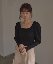 パフスリーブニット」に該当するニット/セーター（スクエアネック
