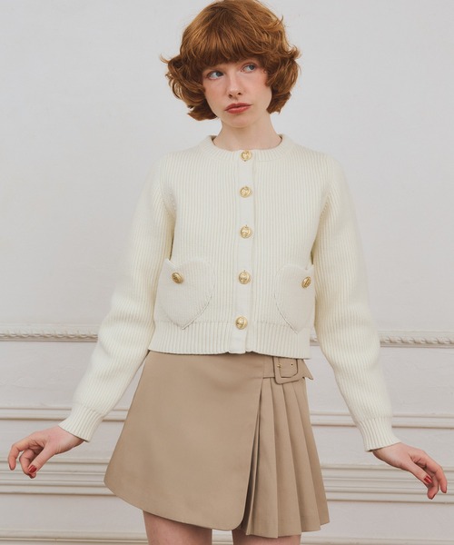 EIMY ISTOIRE(エイミーイストワール)の「【PRE ORDER】ハートポケットニットジャケット(ノーカラージャケット・レディース・レッド/ブラック/グレー/オフホワイト・F)」の9枚目の写真