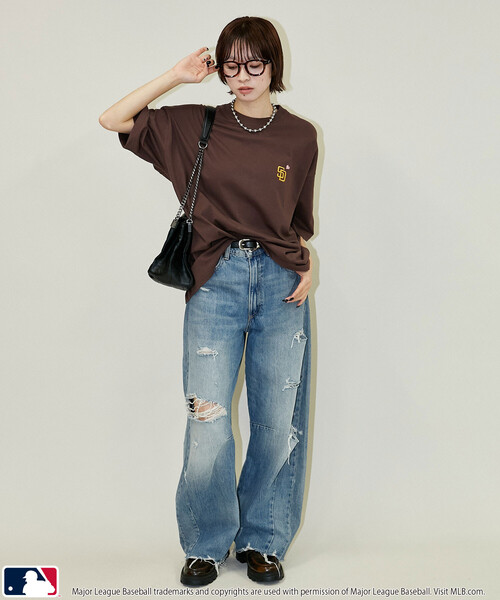 PUBLUX(パブリュクス)の「PUBLUX/パブリュクス <機能性素材>別注MLB バックプリント ハート Tシャツ 限定展開(Tシャツ/カットソー・メンズ・ブラック/グレー/ネイビー/ピンク/ブラウン/ホワイト・L/M/フリ-/LARGE)」の22枚目の写真
