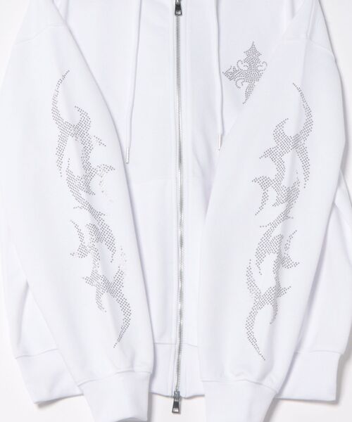 Revo.(レボ)の「クロス&トライバル ラインストーン ダブルジップ 裏毛 ポンチ スウェット ジップパーカー【UNISEX】(パーカー・メンズ・ホワイト/ブラック・M/L)」の5枚目の写真
