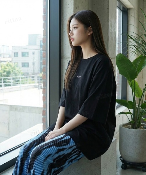 Dalfwin（ダールフィン）の「韓国ファッション HIDEプリントオーバーサイズ半袖Tシャツ（Tシャツ/カットソー・レディース・ホワイト/ブラック・FREE）」の11枚目の写真