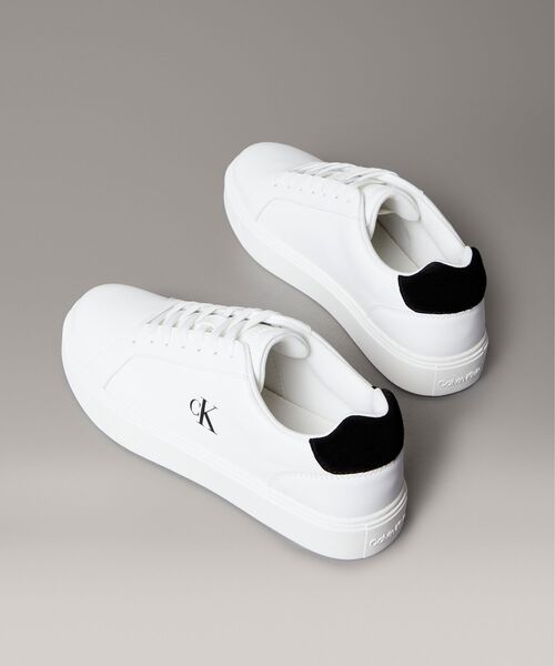 Calvin Klein(カルバン・クライン)の「クラシックレザーコートスニーカー(スニーカー・メンズ・ホワイト×ブラック・43/42/40/41)」の6枚目の写真