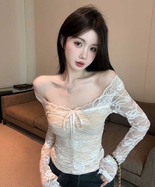 VIBGYOR(ヴィブジョー)の「【EIZZ/アイズ】総レース シアー ロングスリーブ トップス フロントリボン タイト カットソー(Tシャツ/カットソー・レディース・ブラック/ホワイト・FREE)」の8枚目の写真