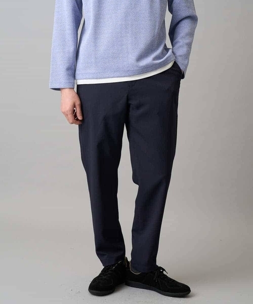 a.v.v（アーヴェヴェ）の「【イージーケア/洗濯機で洗える/毛玉になりにくい/ストレッチ】アムンゼンストレッチセミルーズパンツ（その他パンツ・メンズ・ベージュ/ネイビー・48/46/50）」の2枚目の写真