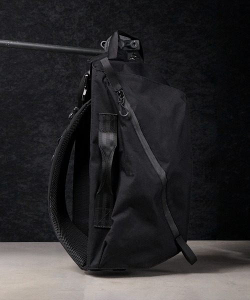 CALIFORNIA OUTFITTERS(カリフォルニア アウトフィッターズ)の「2D23 テックビッグ メッセンジャーバッグ(メッセンジャーバッグ・メンズ・ブラック・ONESIZE)」の9枚目の写真
