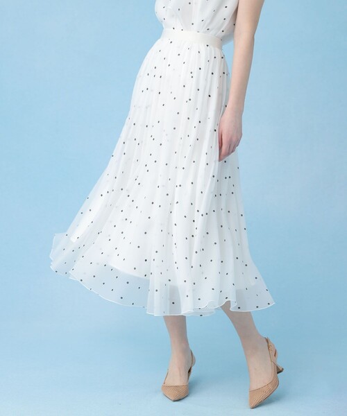 ANAYI（アナイ）の「オーガンジードットプリントプリーツ スカート（スカート・レディース・ホワイト/ブラック/ピンクベージュ・38/36/34）」の12枚目の写真