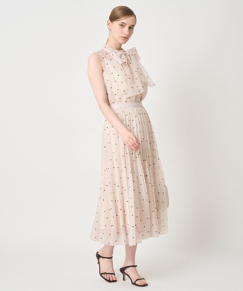 ANAYI（アナイ）の「オーガンジードットプリントプリーツ スカート（スカート・レディース・ホワイト/ブラック/ピンクベージュ・38/36/34）」の19枚目の写真