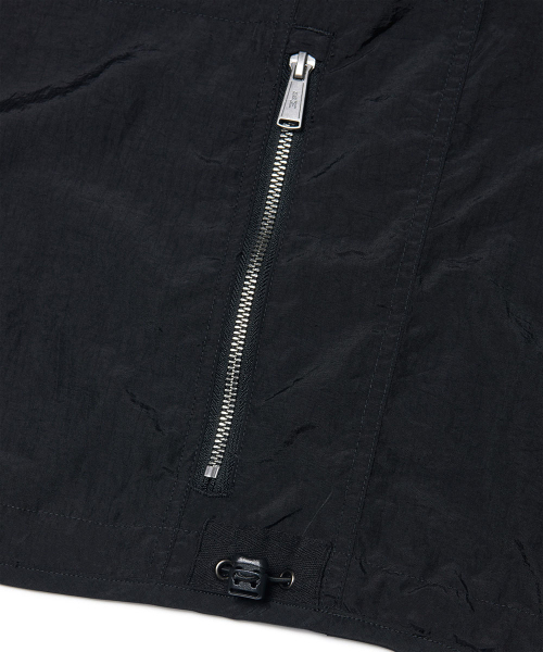 NOMANUAL（NOMANUAL）の「GRAPHIC NYLON VEST - BLACK（ベスト・レディース・その他・MEDIUM/LARGE/SMALL）」の7枚目の写真
