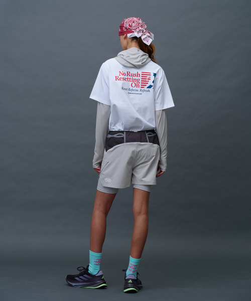MENASOO(ミナス)の「Sorona No Rush T Shirt (Basic Fit)(Tシャツ/カットソー・レディース・オレンジ/ホワイト/ブラック・S/2XL/L)」の14枚目の写真