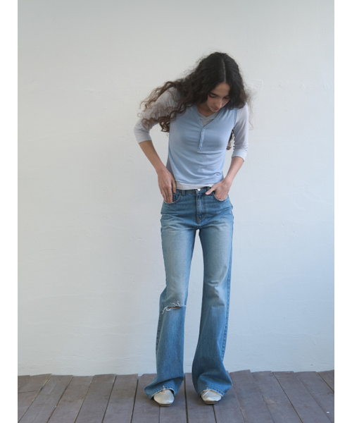 Kijun(キジュン)の「Single Cut Flared Jeans Blue(デニムパンツ・レディース・その他・SMALL/MEDIUM)」の9枚目の写真