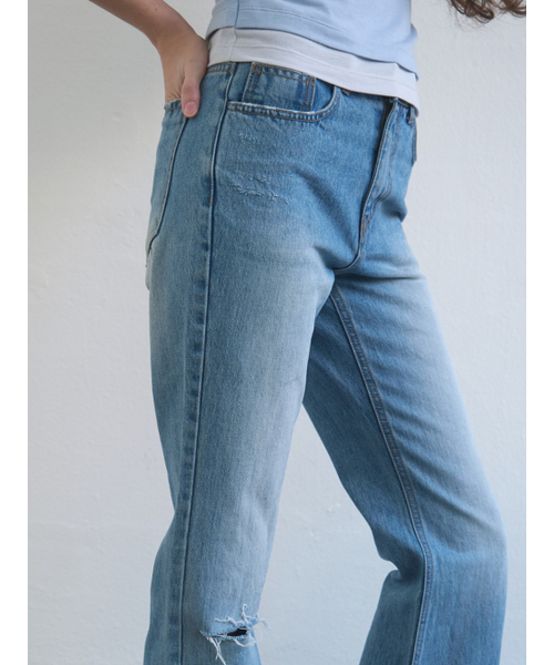Kijun(キジュン)の「Single Cut Flared Jeans Blue(デニムパンツ・レディース・その他・SMALL/MEDIUM)」の5枚目の写真
