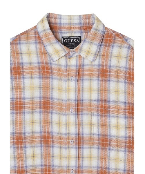 Guess（ゲス）の「MEN'S Woven L/Slv Shirt 長袖シャツ（シャツ/ブラウス・メンズ・ネイビー/オレンジ・MEDIUM/LARGE/X-LARGE/ONE SIZE）」の9枚目の写真