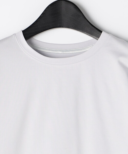 Gabardine K.T(ギャバジンケーティー)の「プレーティング天竺 袖カフスカットソー(Tシャツ/カットソー・レディース・ブラック/ライトグレー/ホワイト・9号/11号)」の8枚目の写真