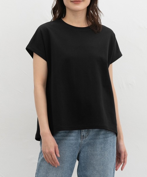 Honeys(ハニーズ)の「【ハニさら・接触冷感・UVカット・遮熱】後切替フレンチ袖Tシャツ(Tシャツ/カットソー・レディース・グレイッシュベージュ/ブラック/オフホワイト/レッド/ダークブルー・L/LL/M)」の1枚目の写真