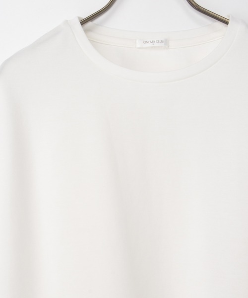 Honeys(ハニーズ)の「【ハニさら・接触冷感・UVカット・遮熱】後切替フレンチ袖Tシャツ(Tシャツ/カットソー・レディース・グレイッシュベージュ/ブラック/オフホワイト/レッド/ダークブルー・L/LL/M)」の21枚目の写真