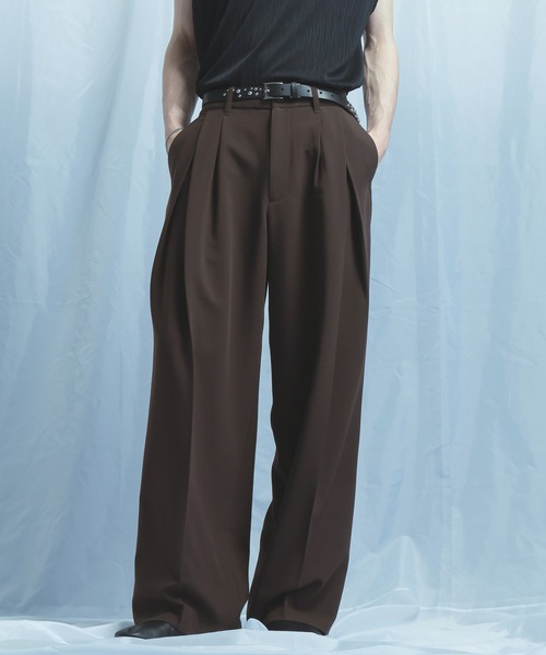 HARE(ハレ)の「【SET UP対応 接触冷感】ディープタックワイドストレートトラウザー(HARE)(スラックス・メンズ・ブルー/ブラック/グレー系その他/ブラウン/ストライプ/ボルドー/ブラウン系その他・SMALL/MEDIUM)」の5枚目の写真