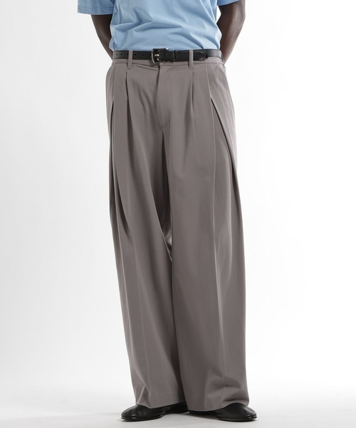 HARE（ハレ）の「【SET UP対応 接触冷感】ディープタックワイドストレートトラウザー(HARE)（スラックス・メンズ・ブルー/ブラック/グレー系その他/ブラウン/ストライプ・SMALL/MEDIUM）」の3枚目の写真