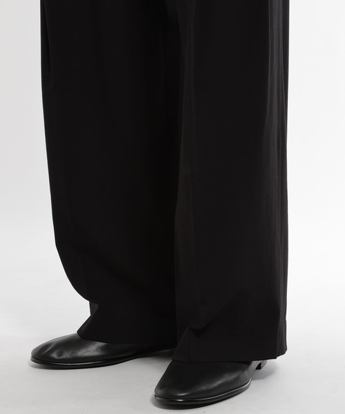 HARE（ハレ）の「【SET UP対応 接触冷感】ディープタックワイドストレートトラウザー(HARE)（スラックス・メンズ・ブルー/ブラック/グレー系その他/ブラウン/ストライプ・SMALL/MEDIUM）」の18枚目の写真